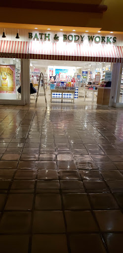 Shopping Mall «Foothills Mall», reviews and photos, 7401 N la Cholla Blvd, Tucson, AZ 85741, USA