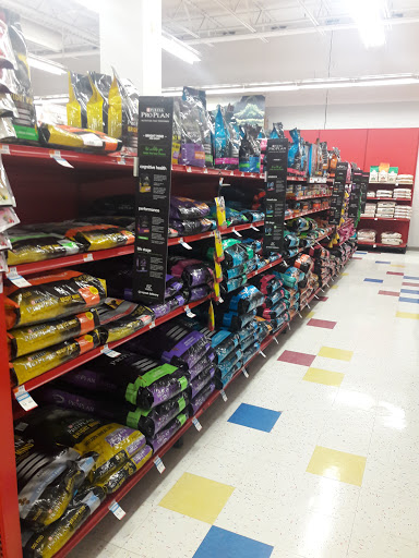 Pet Supply Store «Petco Animal Supplies», reviews and photos, 48 Watertower Plaza, Leominster, MA 01453, USA
