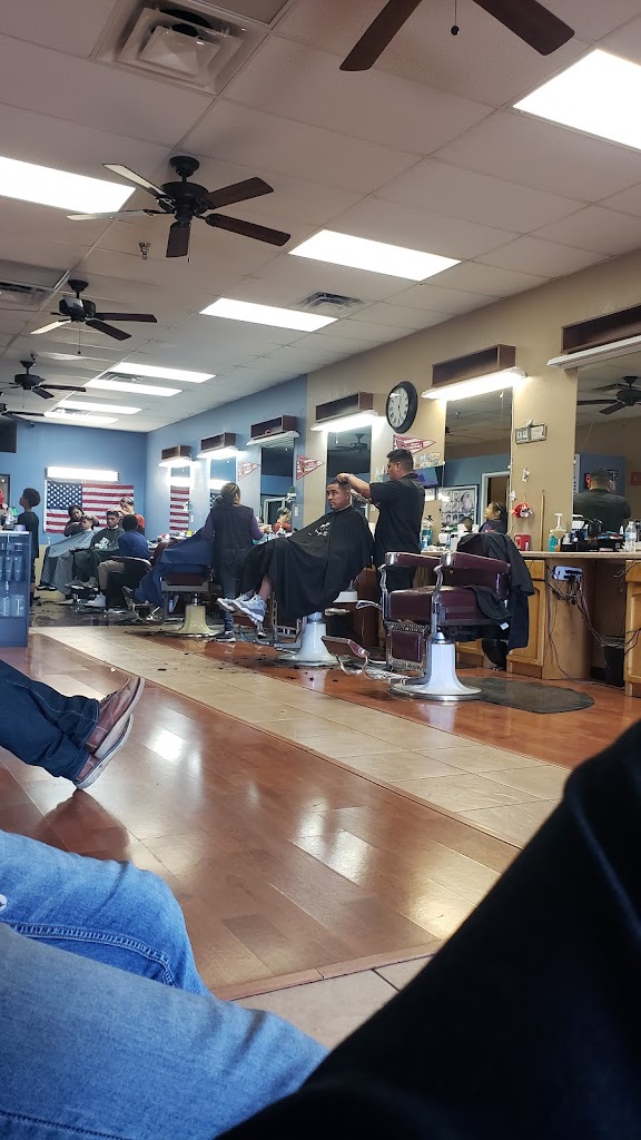 Alex Barber Shop 85035