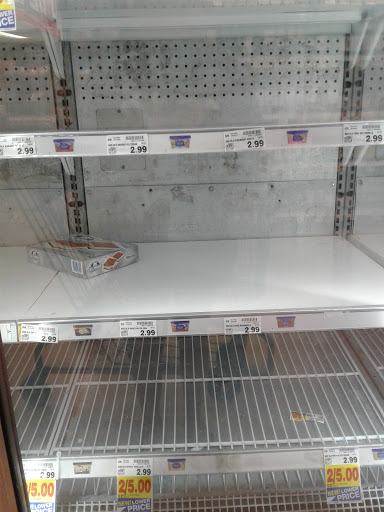 Grocery Store «Kroger», reviews and photos, 1555 Wayne Ave, Dayton, OH 45410, USA