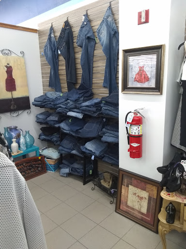 Thrift Store «Grand Chute Goodwill Retail Store & Training Center», reviews and photos