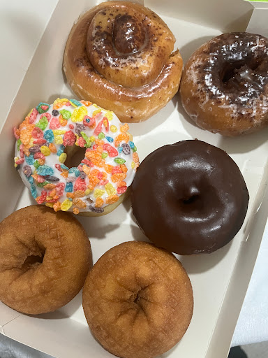 Donut Shop «SK Donuts», reviews and photos, 4837 Gaston Ave, Dallas, TX 75246, USA