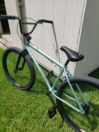 Bicycle Store «Fletcher Bike Studio», reviews and photos, 2404 Taft St, Houston, TX 77006, USA