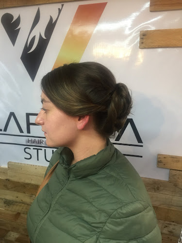 Horarios de Salón de Belleza LAPRIDA STUDIO