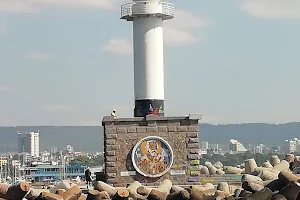 Varna Seaport Lighthouse image