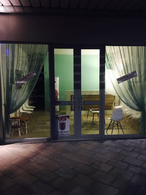 الدكتور لوراندي كروغر - Dr. Lorandi Kruger