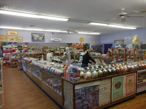 Candy Store «Wayside Country Store», reviews and photos, 1015 Boston Post Rd E #1, Marlborough, MA 01752, USA
