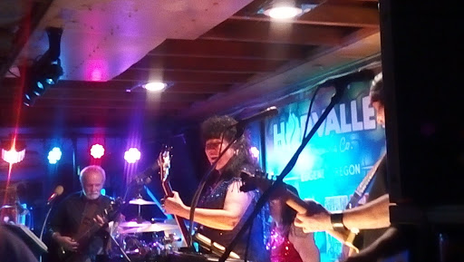 Restaurant «The Embers», reviews and photos, 1811 State Hwy 99 N, Eugene, OR 97402, USA