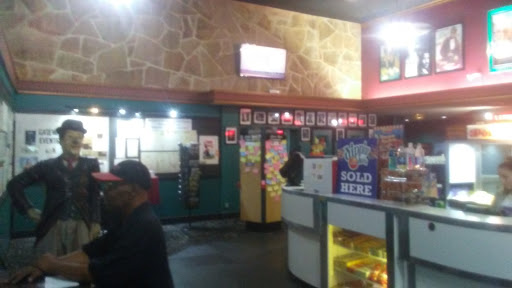 Shopping Mall «Gateway Shopping Center», reviews and photos, 1900 E Sunrise Blvd, Fort Lauderdale, FL 33304, USA