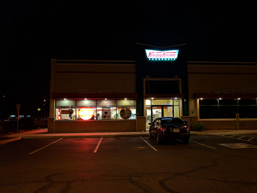 Bakery «Krispy Kreme Doughnuts», reviews and photos, 1495 N Dysart Rd, Avondale, AZ 85323, USA