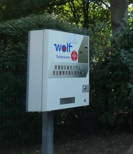 WOLF Zigarettenautomat à Schwarzenbach an der Saale