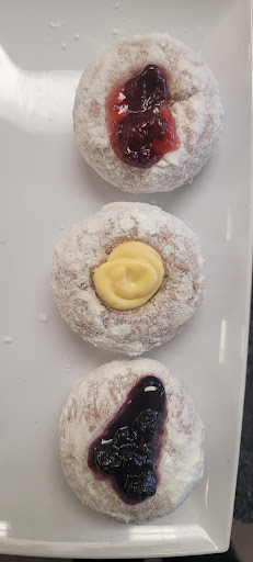 Donut Shop «Peace, Love And Little Donuts Of Green», reviews and photos, 3700 Massillon Rd, Uniontown, OH 44685, USA