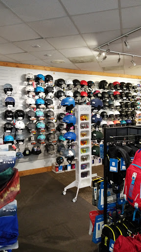 Snowboard Rental Service «Double Diamond Ski Shop», reviews and photos, 520 E Lionshead Cir, Vail, CO 81657, USA