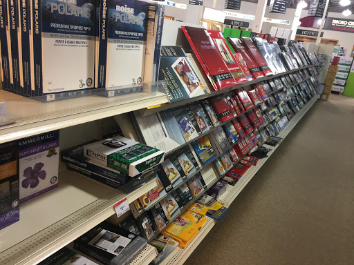 Electronics Store «Micro Center», reviews and photos, 550 Lancaster Ave, St Davids, PA 19087, USA