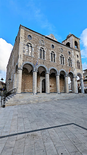 Ιερός Ναός Αποστόλων Πέτρου και Παύλου