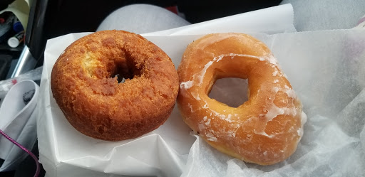 Coffee Shop «Donut King», reviews and photos, 151 Copeland St, Quincy, MA 02169, USA