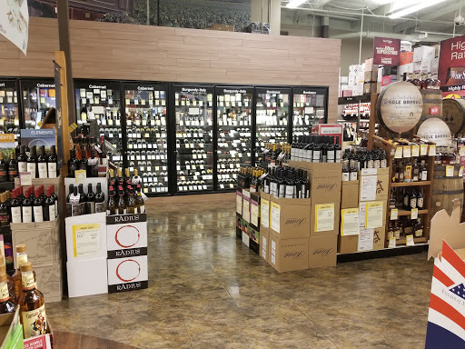 Wine Store «Total Wine & More», reviews and photos, 2701 184th St SW #108b, Lynnwood, WA 98037, USA