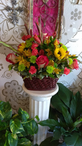 Florist «Metro Florist & Gifts», reviews and photos, 216 W 6th St, Ferris, TX 75125, USA
