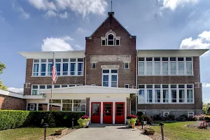 Davie School Inn image