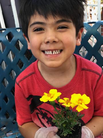 Day Care Center «Penny & Peggy Nairn 24 Hour Childcare, Inc», reviews and photos, 9213 N Columbus Ave, North Hills, CA 91343, USA