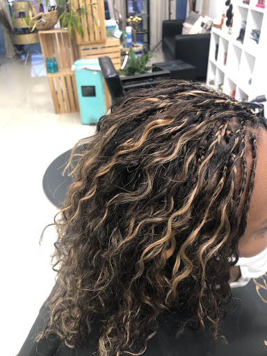 Hair Salon «Mia Hair & Nail Care», reviews and photos, 18901 SW 106th Ave, Miami, FL 33157, USA