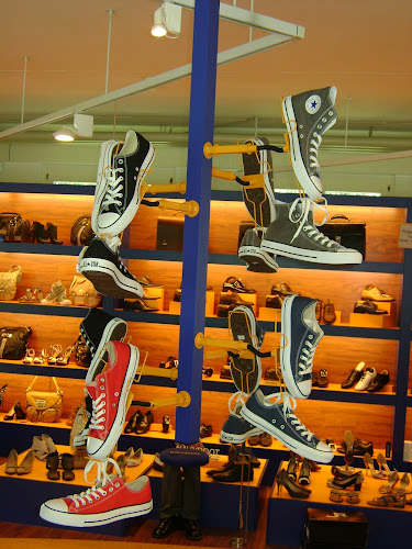 Tschili Shoe Store - Aarau