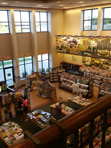 Book Store «Barnes & Noble», reviews and photos, 4550 University Ave, West Des Moines, IA 50266, USA