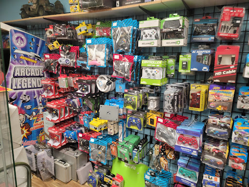 Toy Store «Vintage & Current Collectibles (V&C)», reviews and photos, 115 S Montclair Ave, Brandon, FL 33511, USA