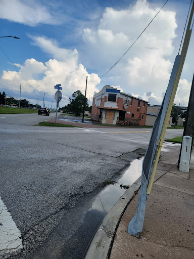 Pet Supply Store «Park Feed Store & Pet Supply», reviews and photos, 5775 Park Blvd N, Pinellas Park, FL 33781, USA