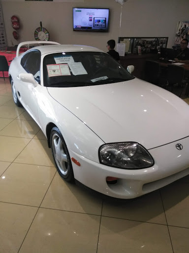 Toyota Dealer «Toyota Of Whittier», reviews and photos, 14577 Whittier Blvd, Whittier, CA 90605, USA