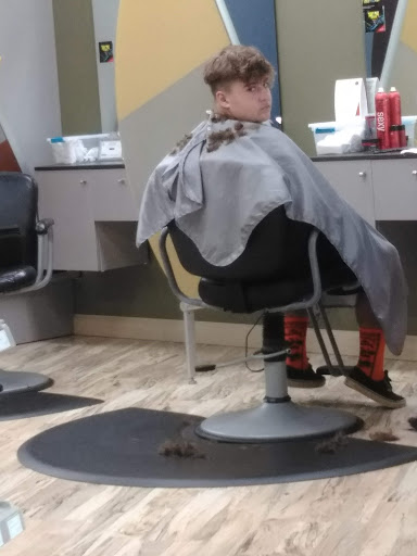 Hair Salon «Great Clips», reviews and photos, 4009 Winder Hwy Ste. 255, Flowery Branch, GA 30542, USA