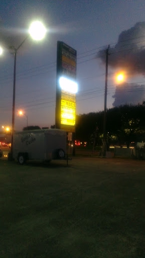 Tobacco Shop «Baytown Smoke Shop», reviews and photos, 3620 Garth Rd, Baytown, TX 77521, USA