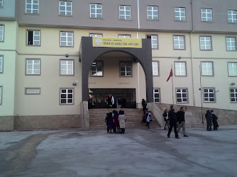 Derince Kız Anadolu İmam Hatip Lisesi