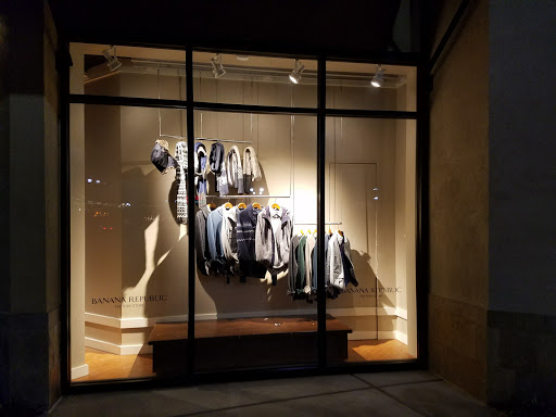 Clothing Store «Banana Republic», reviews and photos, 910 Lifestyle St, Manteca, CA 95337, USA