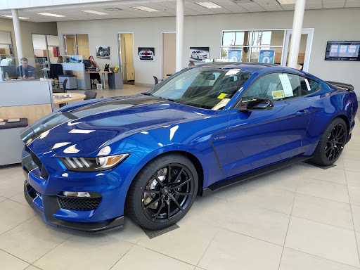 Car Dealer «Bill Estes Ford», reviews and photos, 450 N Northfield Dr, Brownsburg, IN 46112, USA