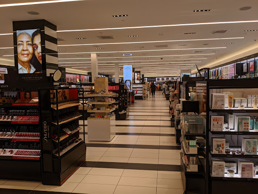 Cosmetics Store «SEPHORA», reviews and photos, 7007 Friars Rd #314, San Diego, CA 92108, USA