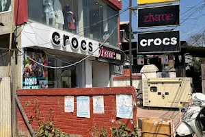 Crocs Store image