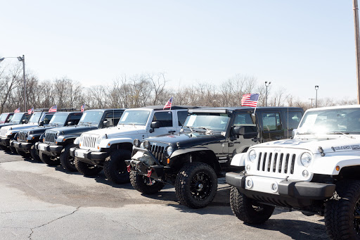 Used Car Dealer «Hall Bowling Automotive», reviews and photos, 1815 NW Broad St, Murfreesboro, TN 37129, USA