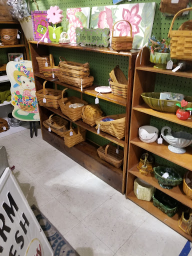 Flea Market «Trader Buck’s Flea Markets», reviews and photos, 1659 Eastway Dr, Crawfordsville, IN 47933, USA