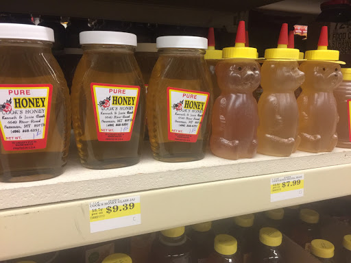 Grocery Store «Town & Country Foods», reviews and photos, 219 N 19th Ave, Bozeman, MT 59718, USA