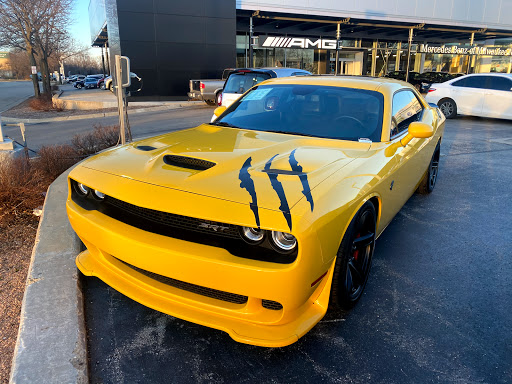 Car Dealer «Umansky Motor Cars», reviews and photos, 1400 W Silver Spring Dr #101, Milwaukee, WI 53209, USA