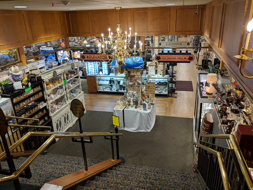 Gift Shop «Shady Maple Gift Shop», reviews and photos, 129 Toddy Dr, East Earl, PA 17519, USA