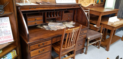 Amish Furniture Store «Eichenholz Custom Amish», reviews and photos, 8524 US-51, Minocqua, WI 54548, USA
