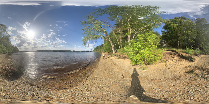 Park near Knotty Pine Motel