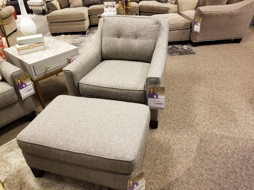 Furniture Store «Art Van Furniture - Royal Oak», reviews and photos, 32301 Woodward Ave, Royal Oak, MI 48073, USA