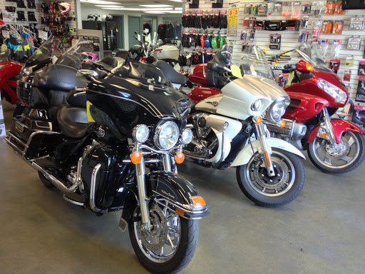 Motor Scooter Dealer «Sportland Motorsports BMW Motorcycles of Urbana», reviews and photos, 1602 N Lincoln Ave, Urbana, IL 61801, USA