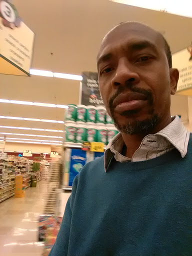 Grocery Store «Hannaford Supermarket», reviews and photos, 217 Dorset St, South Burlington, VT 05403, USA