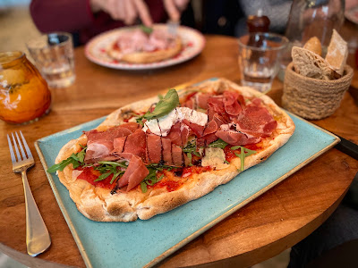 Paolasso - restaurant italien festif à Paris