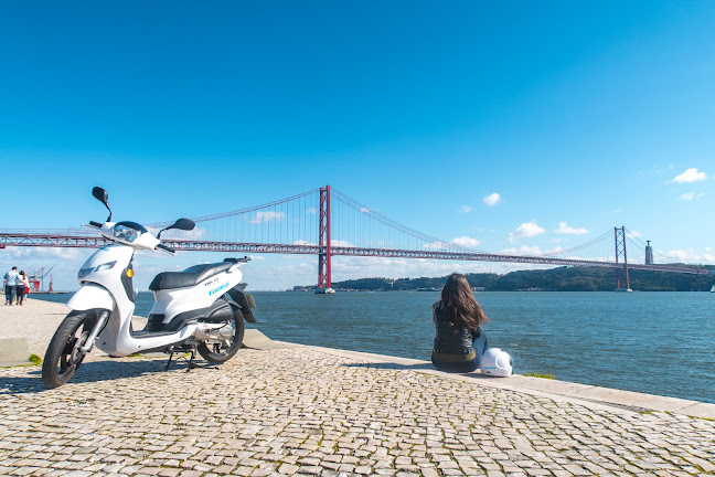 Cooltra Lisboa - Agência de aluguel de carros