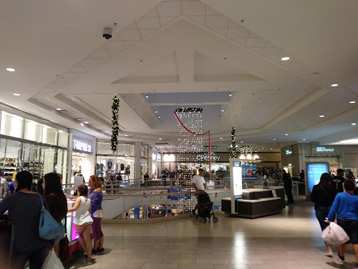 Shopping Mall «Westfield Countryside», reviews and photos, 27001 US Hwy 19 N #1039, Clearwater, FL 33761, USA